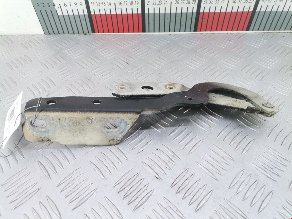 Петля капота левая/правая FORD Escort 1995-2000