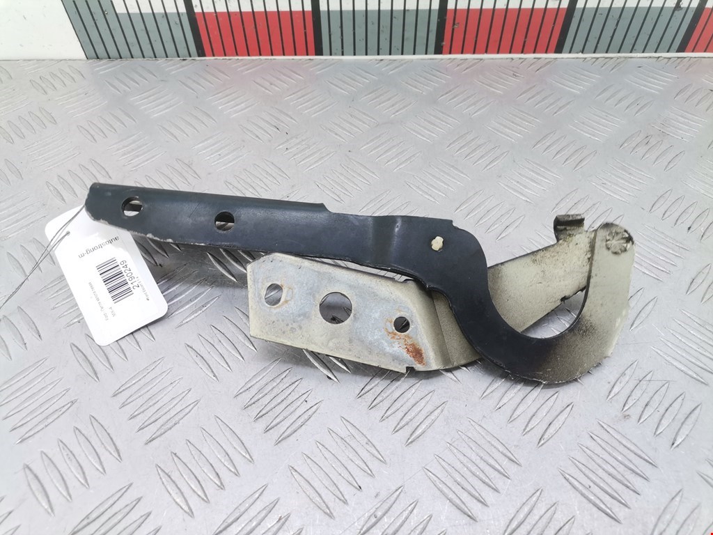 Петля капота левая/правая FORD Escort 1995-2000