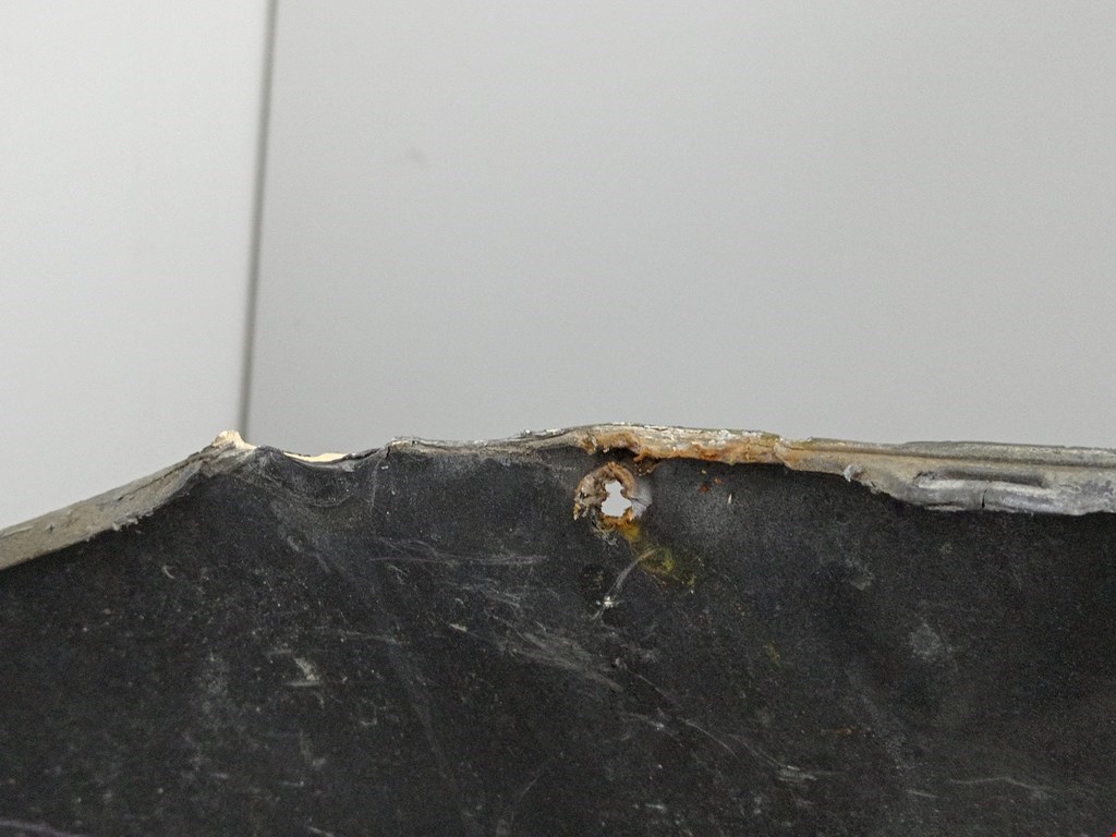 Бампер передний TOYOTA Auris E150 2006-2012