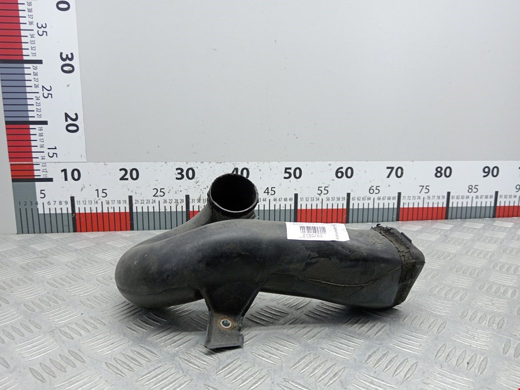 Патрубок воздушного фильтра TOYOTA Auris E150 2006-2012