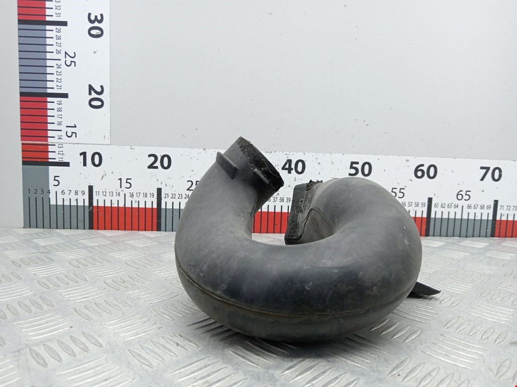 Патрубок воздушного фильтра TOYOTA Auris E150 2006-2012