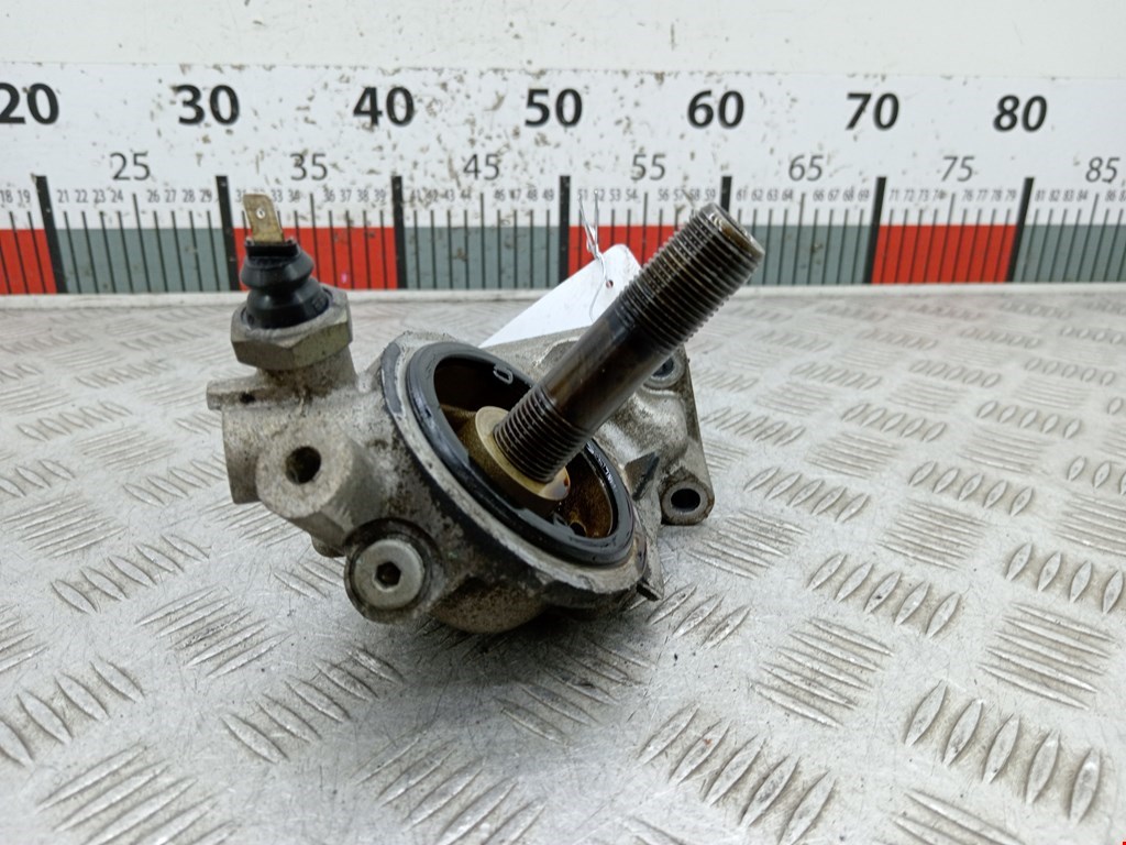 Корпус масляного фильтра AUDI A4 B5 1995-2001