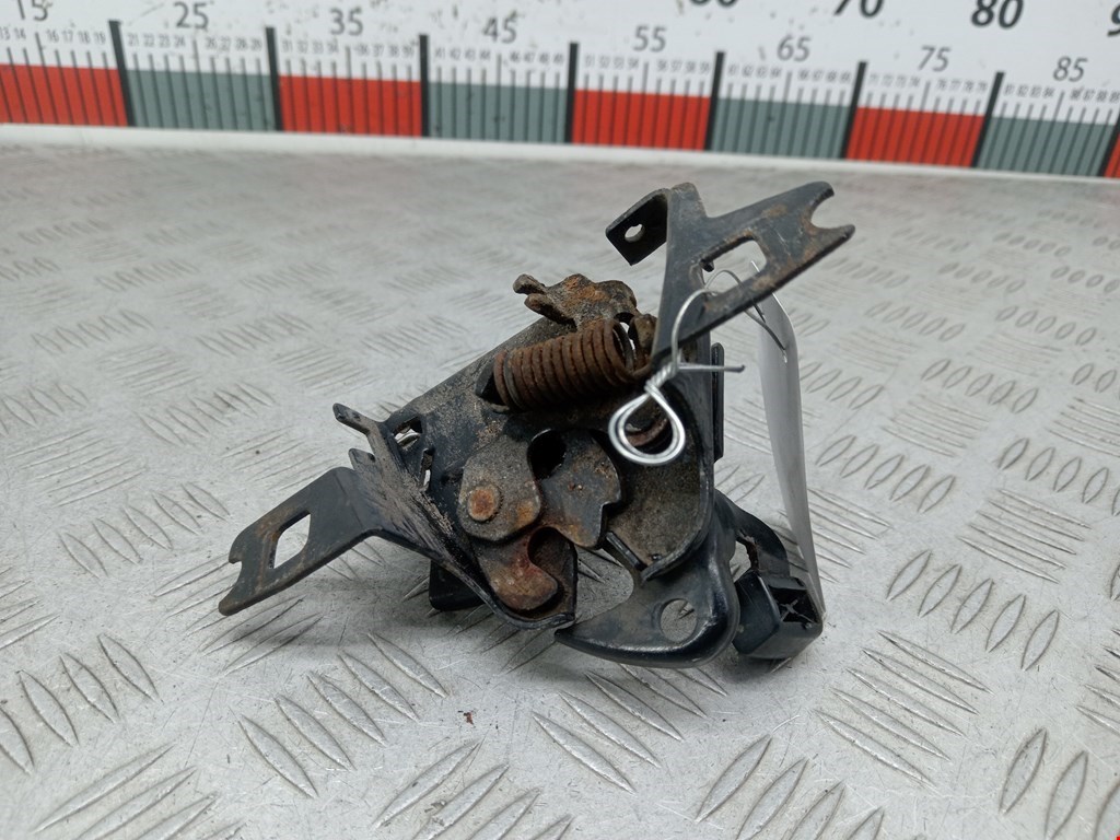 Замок капота SEAT Arosa 1997-2004