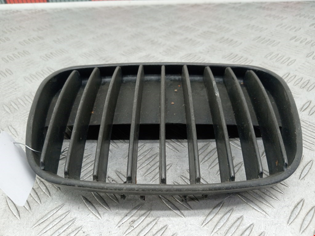 Решетка радиатора SEAT Arosa 1997-2004