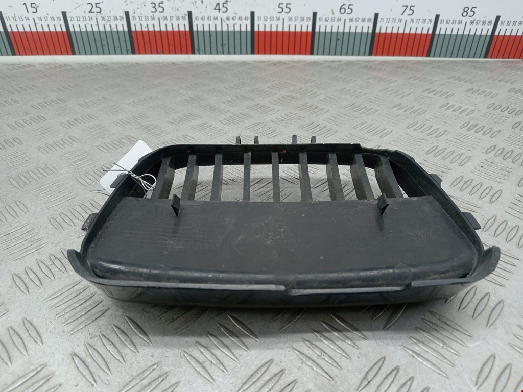 Решетка радиатора SEAT Arosa 1997-2004