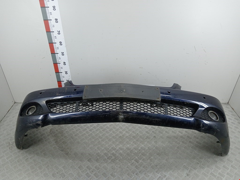 Бампер передний MERCEDES-BENZ CLS-Class C219 2004-2010