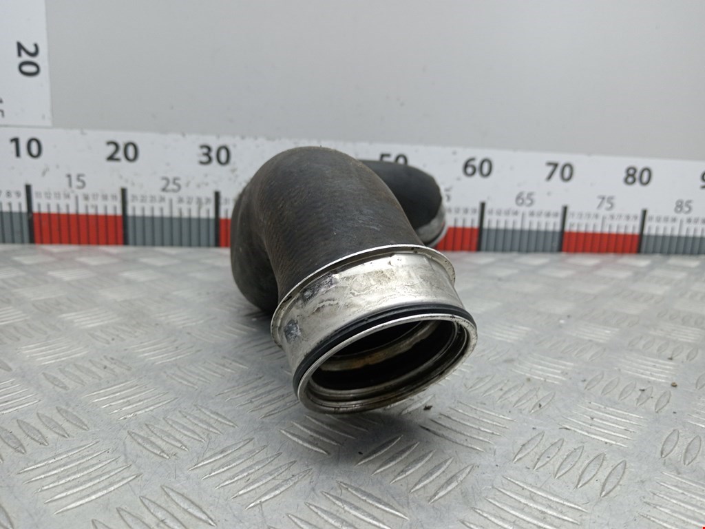 Патрубок интеркулера MERCEDES-BENZ CLS-Class C219 2004-2010