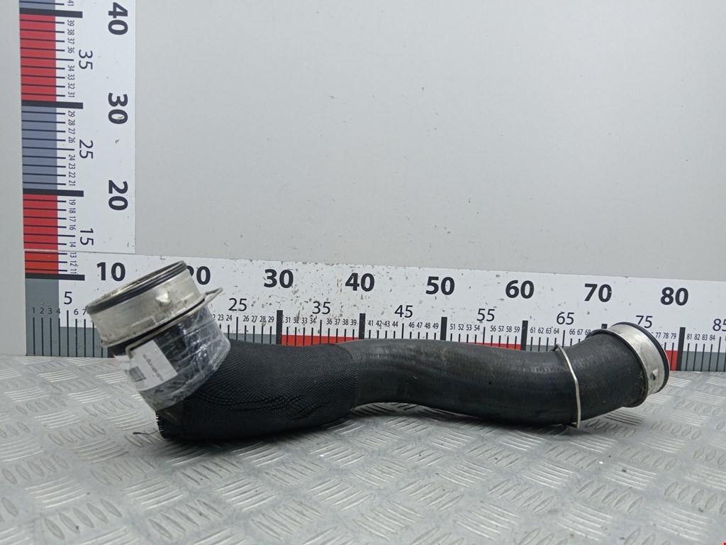 Патрубок интеркулера MERCEDES-BENZ CLS-Class C219 2004-2010