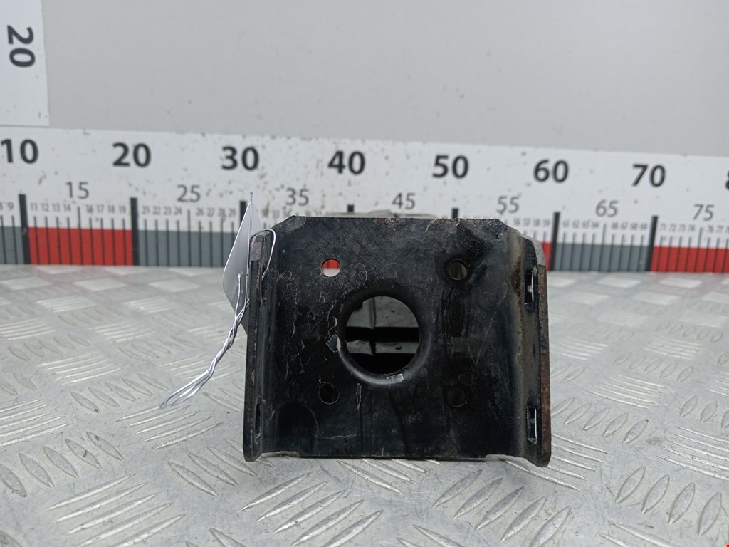 Отбойник бампера передний левый Mercedes CLS-Class (W219) (2004-2010)