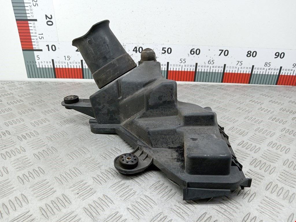 Воздухозаборник (наружный) BMW 7er 7 серия E65/E66 2001-2008