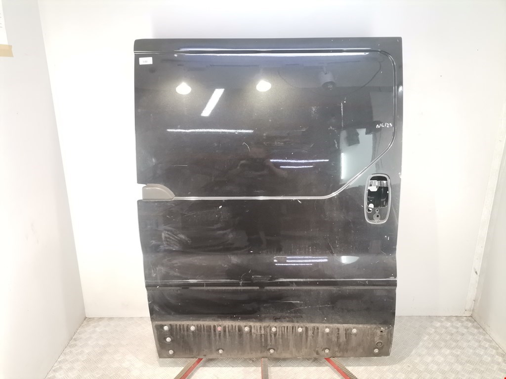 Дверь раздвижная правая OPEL Vivaro A 2001-2014