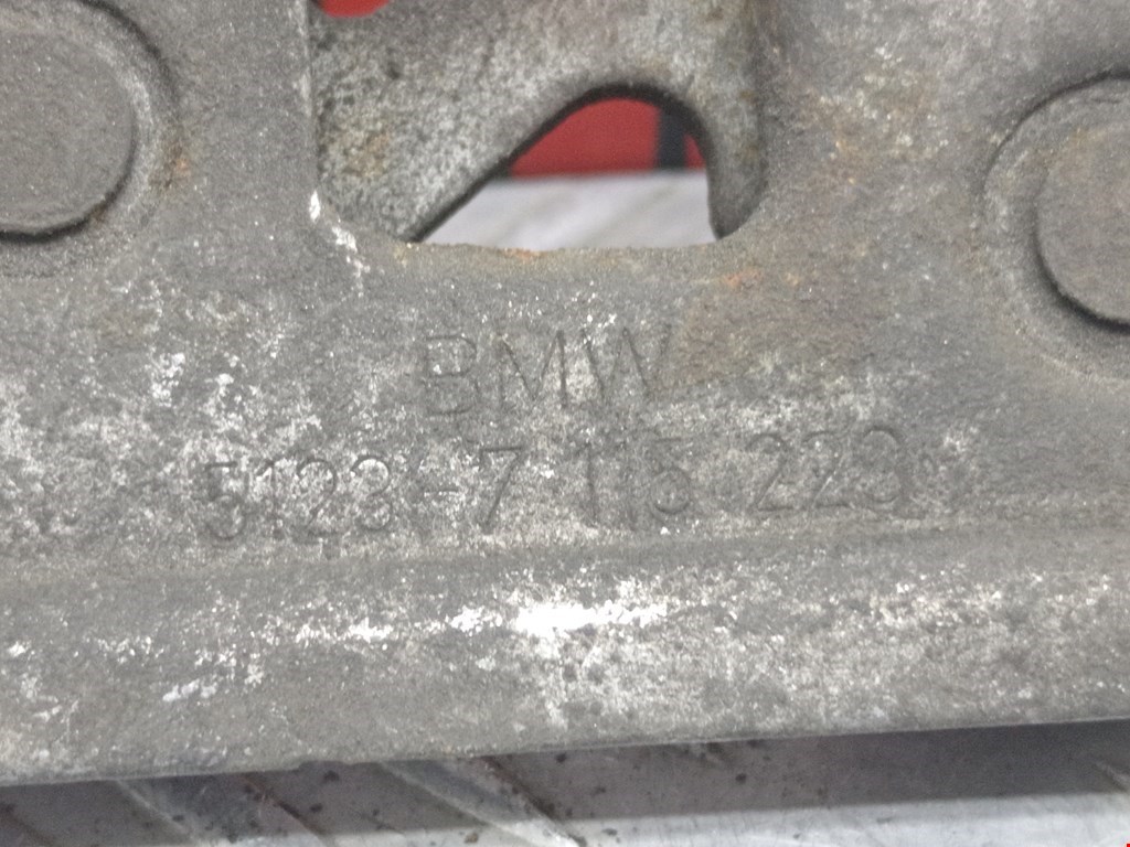 Замок капота BMW X3 E83 2003-2010