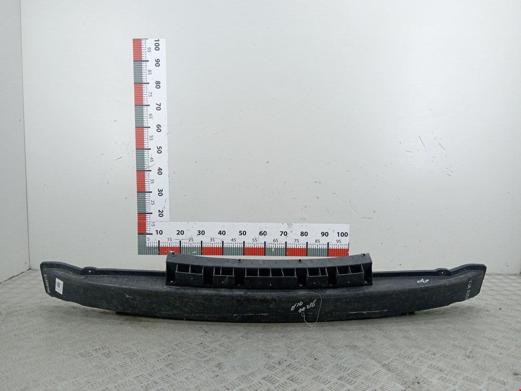 Усилитель переднего бампера (передний) KIA Carnival I 1999-2005