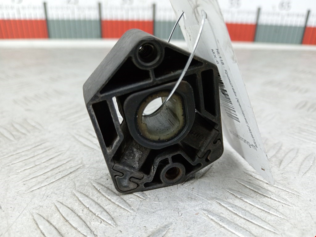 Кронштейн (крепление) радиатора SEAT Toledo 1998-2004