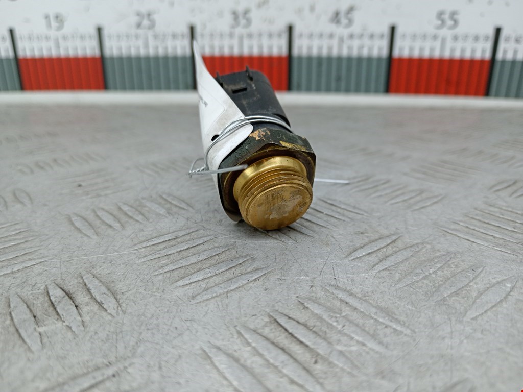 Датчик температуры (охлаждающей жидкости) SEAT Toledo 1998-2004