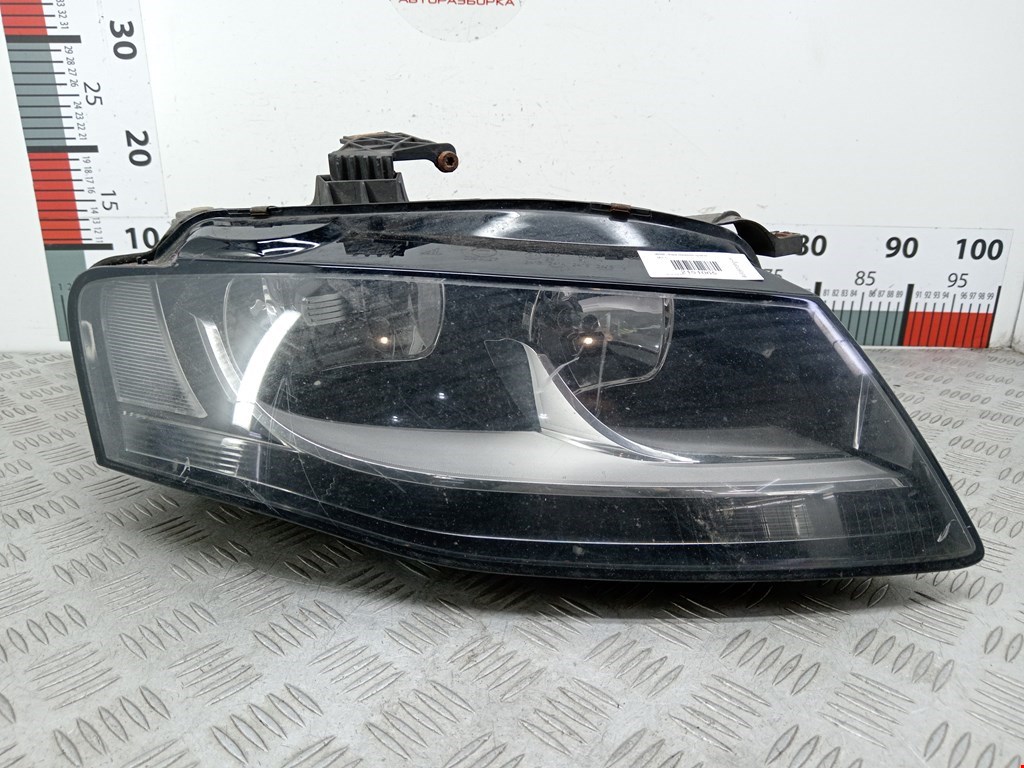 Фара правая AUDI A4 B8 2007-2015