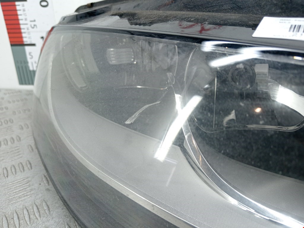 Фара правая AUDI A4 B8 2007-2015