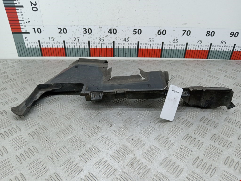 Воздуховод AUDI A4 B8 2007-2015