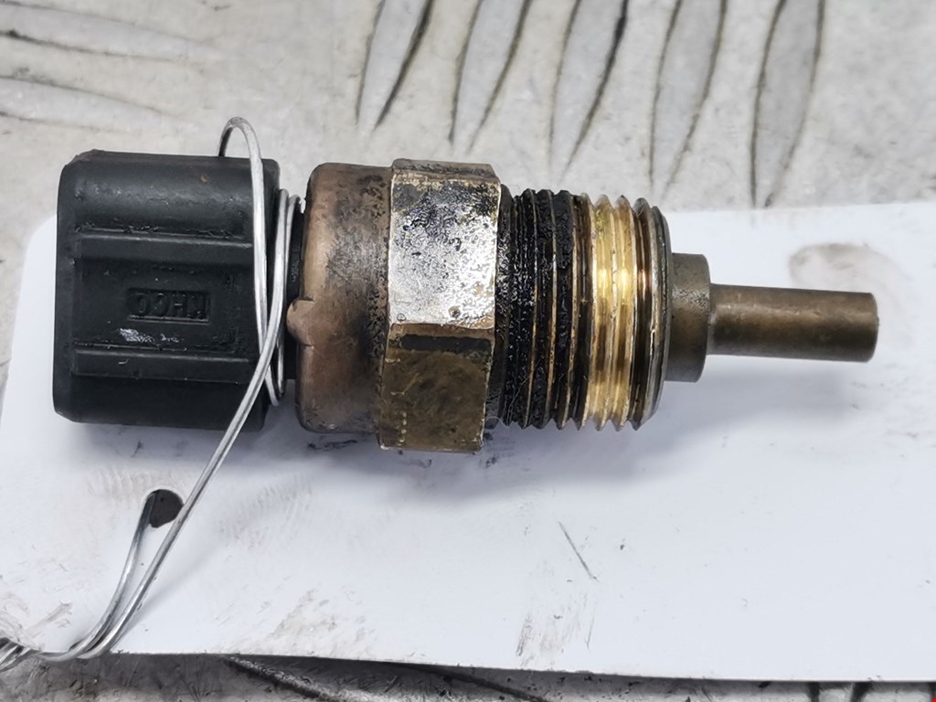 Датчик температуры (охлаждающей жидкости) KIA Carens 2006-2012