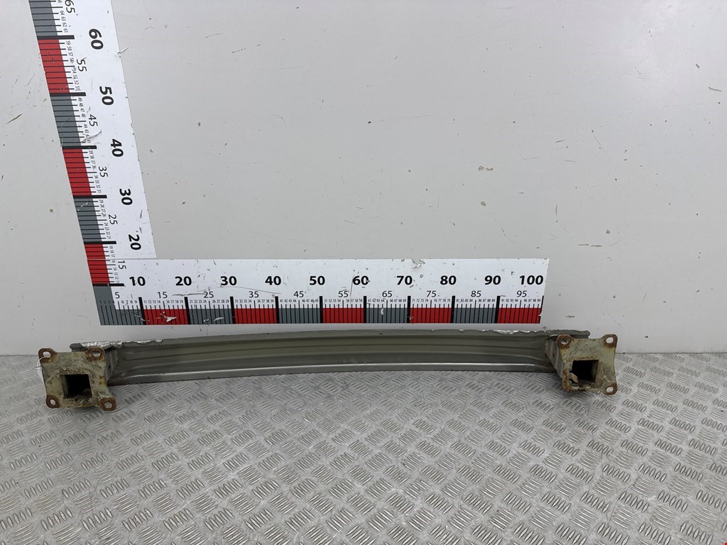 Усилитель заднего бампера (задний) SKODA Yeti 2009-2018