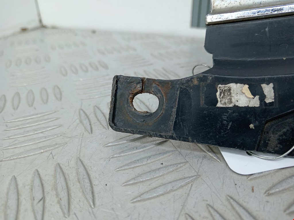 Решетка радиатора MAZDA 626 GF 1997-2003