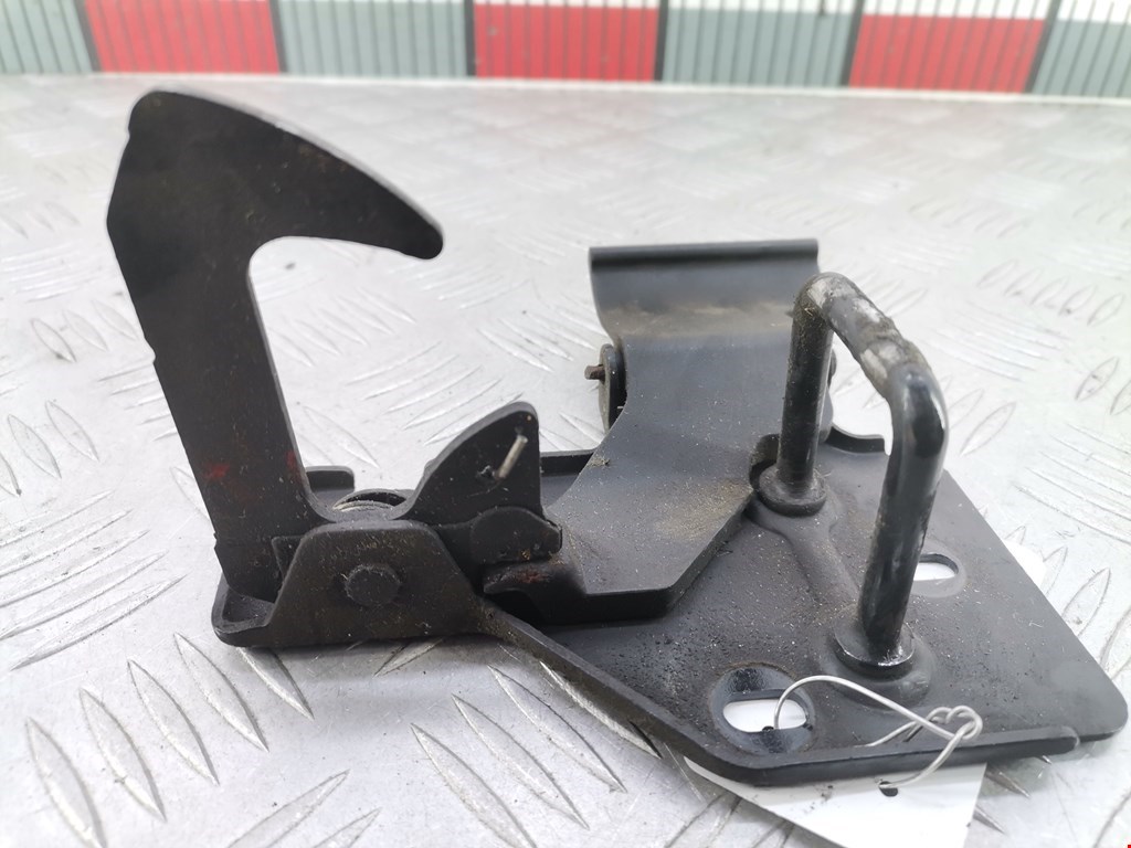 Ручка открывания капота VOLKSWAGEN Polo IV 2001-2009