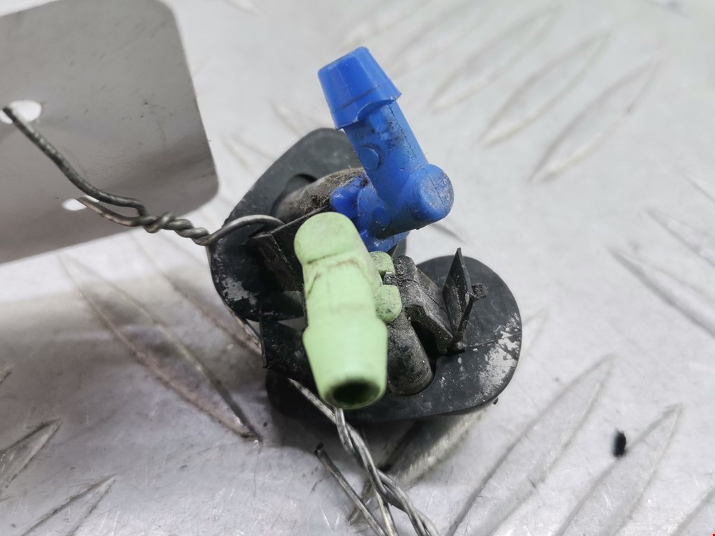 Форсунка омывателя лобового стекла HONDA Legend 1990-1996