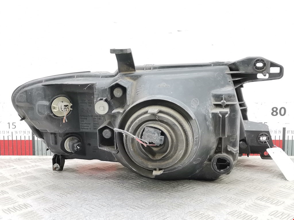 Фара левая MITSUBISHI Pajero III 2000-2006