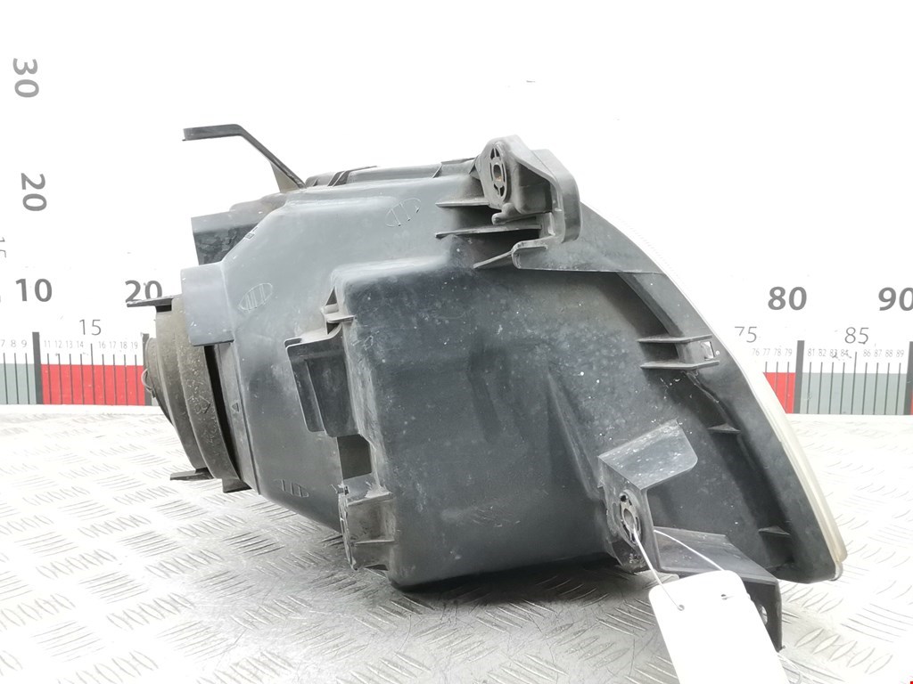 Фара левая MITSUBISHI Pajero III 2000-2006