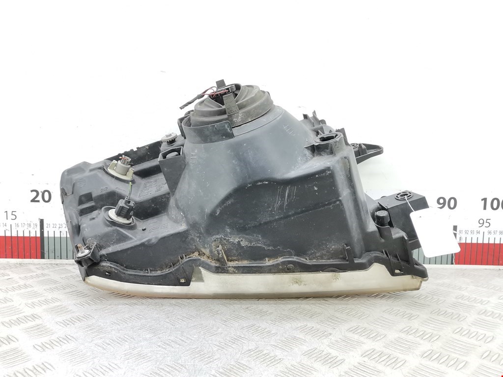 Фара левая MITSUBISHI Pajero III 2000-2006