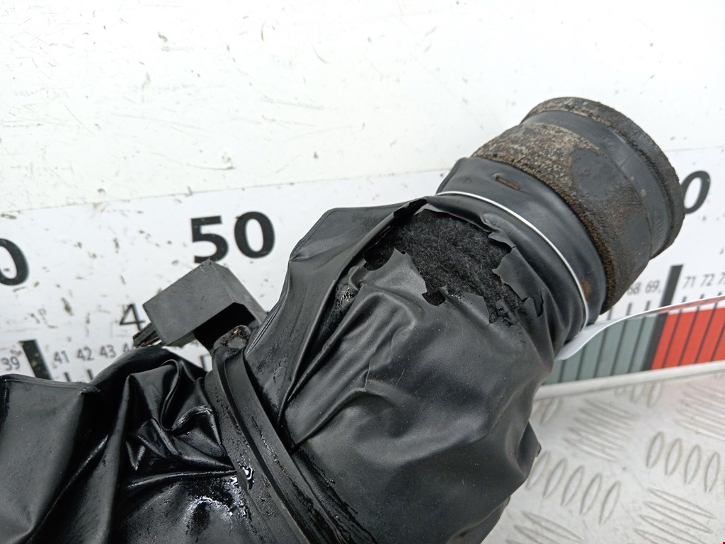 Патрубок воздушного фильтра PEUGEOT 206 1998-2012