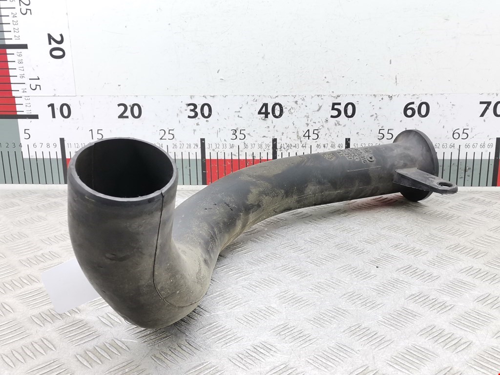 Патрубок воздушного фильтра OPEL Omega B 1994-2004