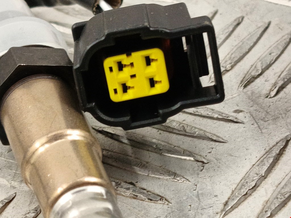 Датчик кислородный lambdasond MERCEDES-BENZ M-Class W164 ML 2005-2011