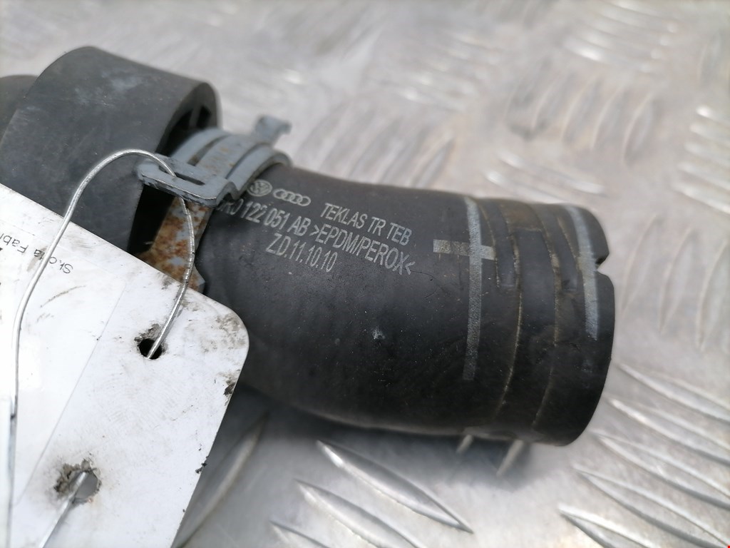 Патрубок SKODA Fabia MK2 5J 2007-2014