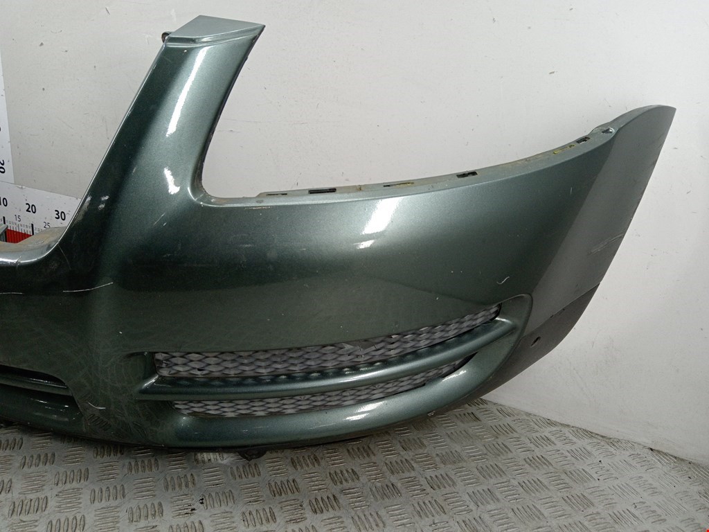 Бампер передний VOLKSWAGEN Touareg 2002-2010