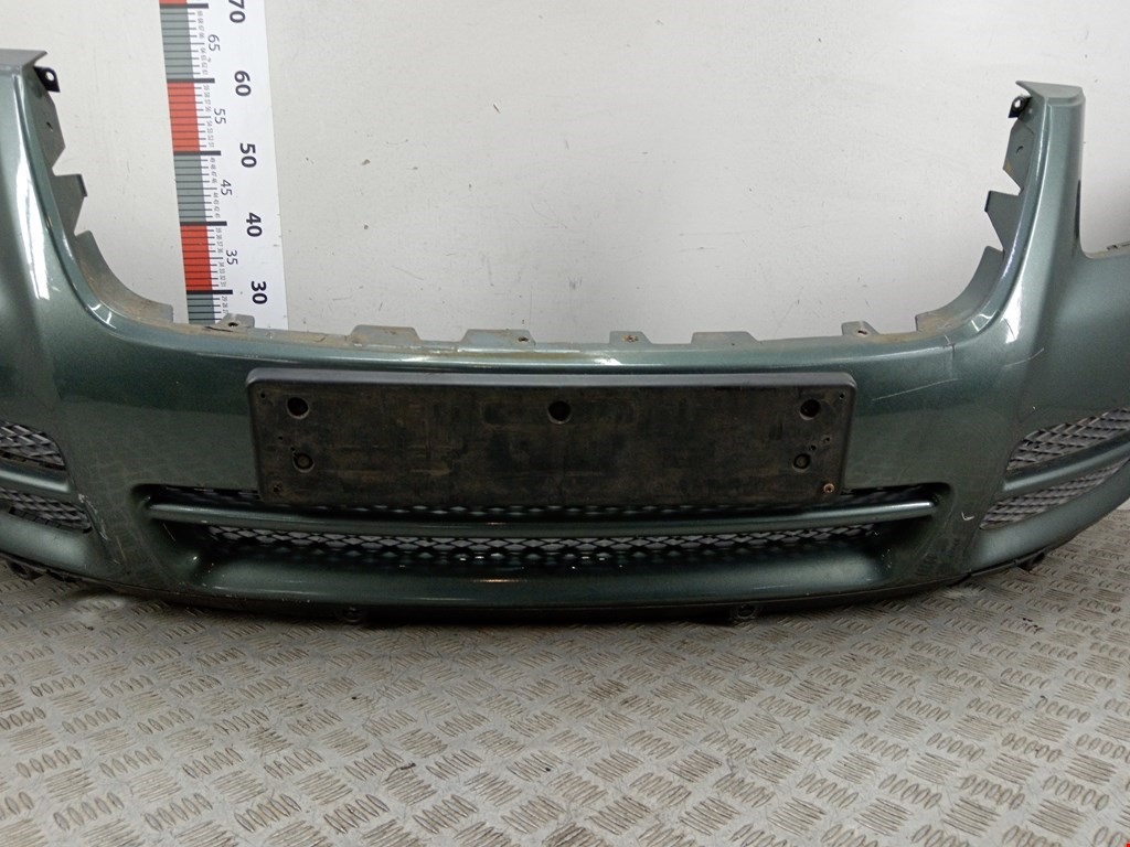 Бампер передний VOLKSWAGEN Touareg 2002-2010