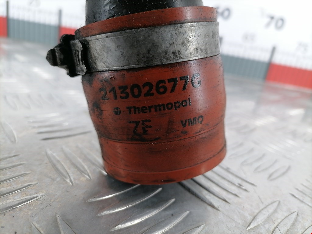 Патрубок интеркулера CHRYSLER Voyager IV RG 2001-2007