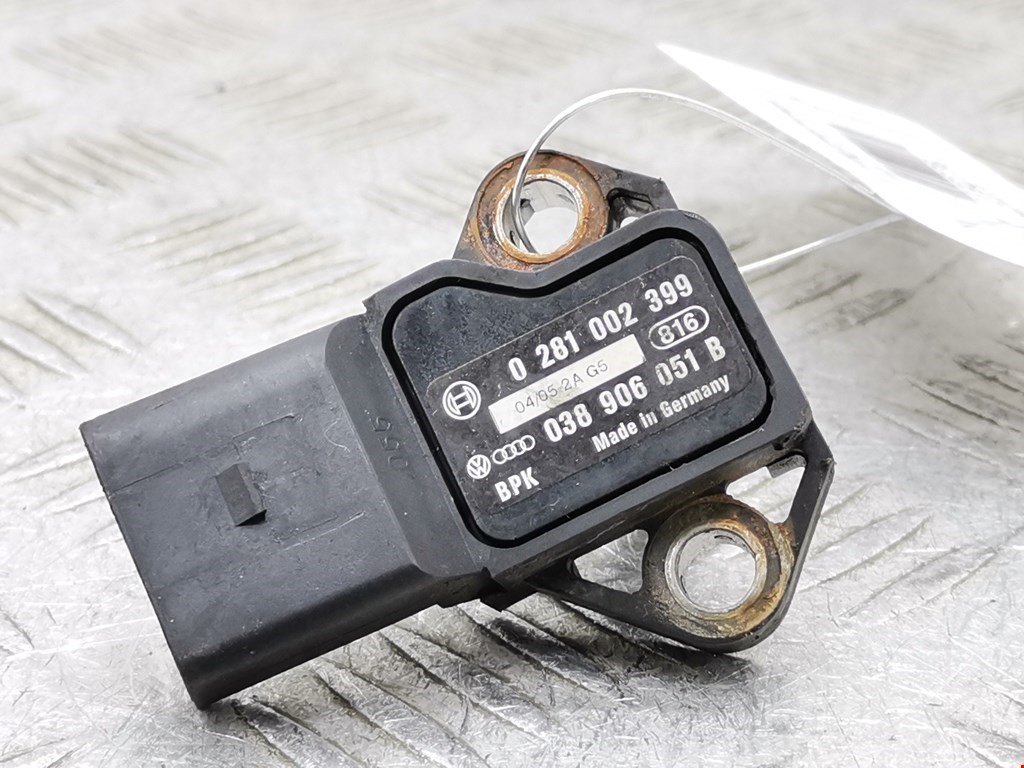 Датчик давления воздуха (наддува) Volkswagen Golf 5 (2003-2008)