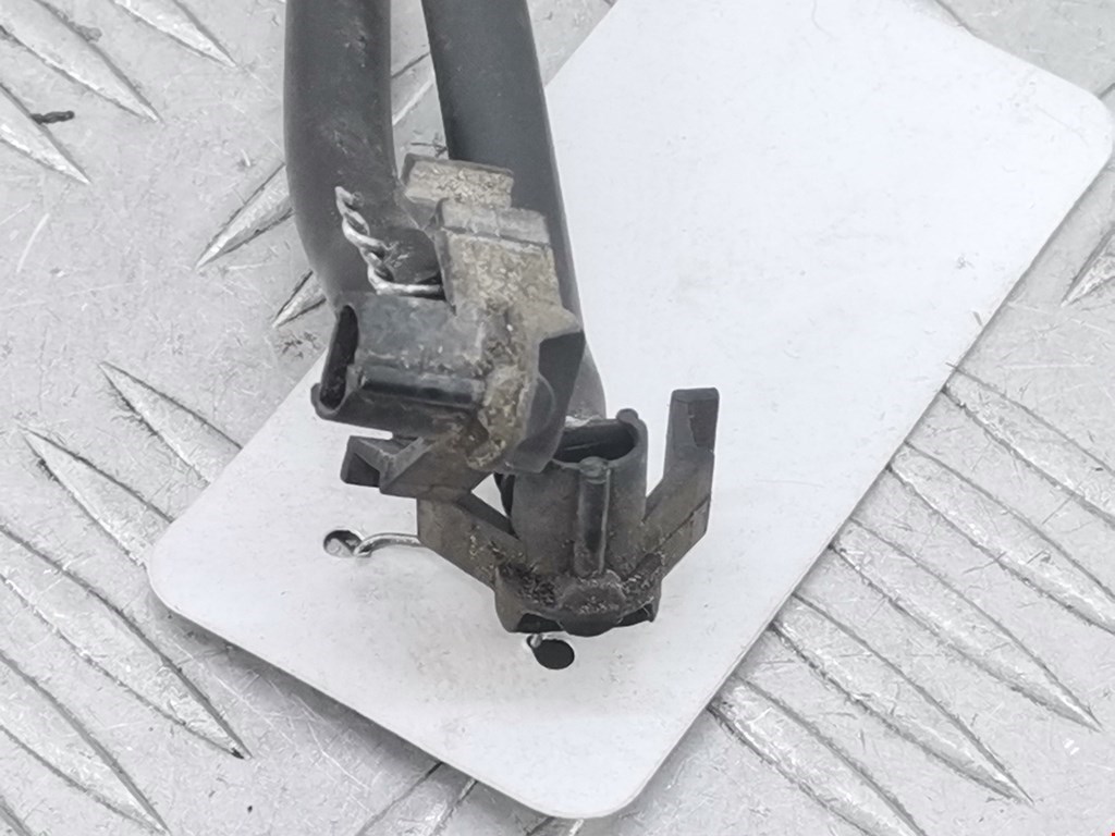 Форсунка омывателя лобового стекла FIAT Grande Punto 2005-2009