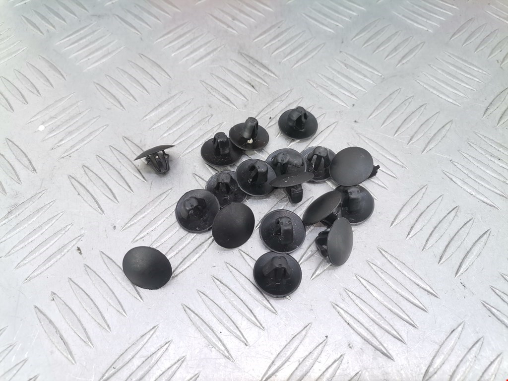 Клипсы MERCEDES-BENZ CLS-Class C219 2004-2010