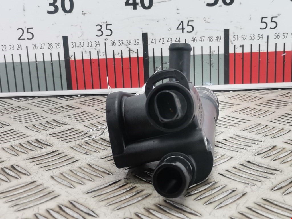 Тройник системы охлаждения AUDI A4 B7 2004-2007