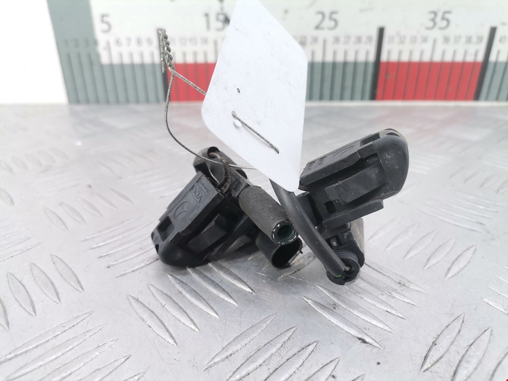 Форсунка омывателя лобового стекла MERCEDES-BENZ CLS-Class C219 2004-2010