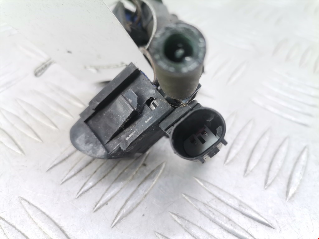 Форсунка омывателя лобового стекла MERCEDES-BENZ CLS-Class C219 2004-2010