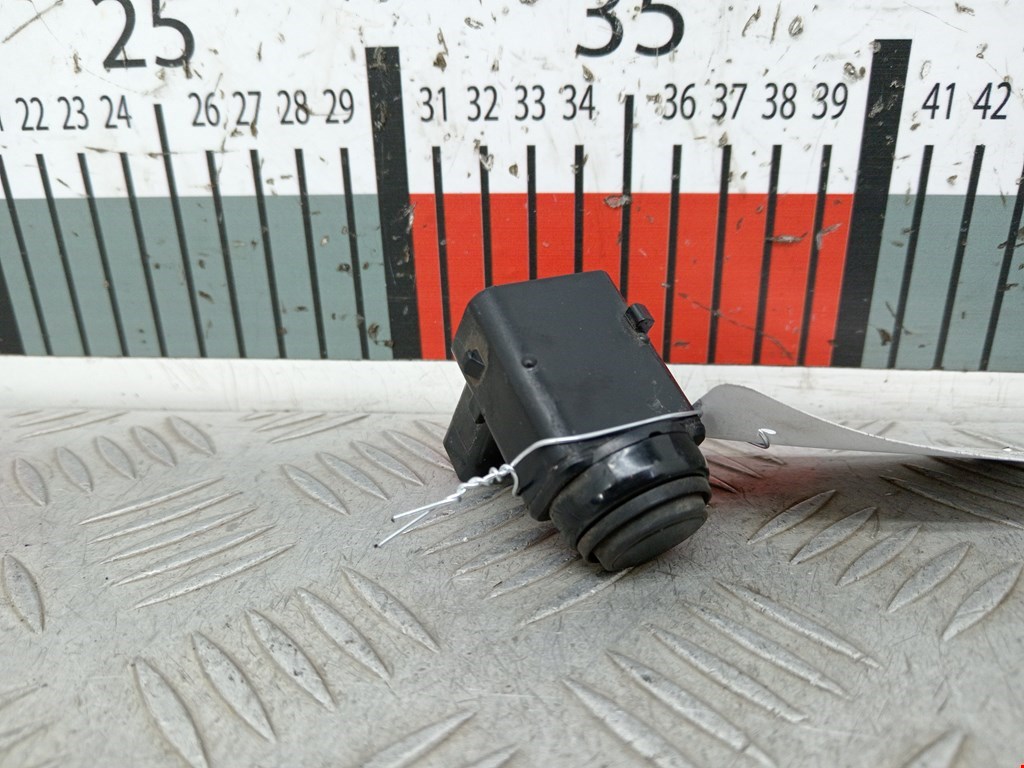 Датчик парковки VOLKSWAGEN Touareg 2002-2010