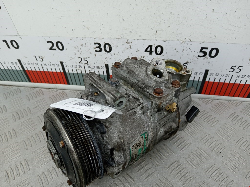 Компрессор кондиционера (системы кондиционирования) VOLKSWAGEN Golf V 2003-2009