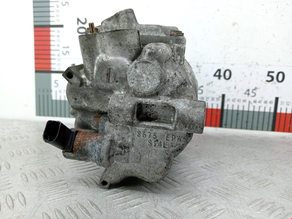 Компрессор кондиционера (системы кондиционирования) VOLKSWAGEN Golf V 2003-2009