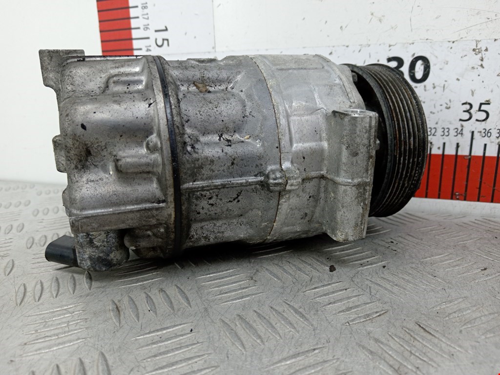Компрессор кондиционера (системы кондиционирования) VOLKSWAGEN Golf V 2003-2009