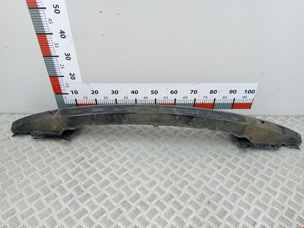 Усилитель переднего бампера (передний) VOLKSWAGEN Golf IV 1997-2003