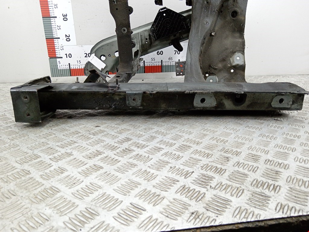 Лонжерон передний левый VOLKSWAGEN Touareg 2002-2010