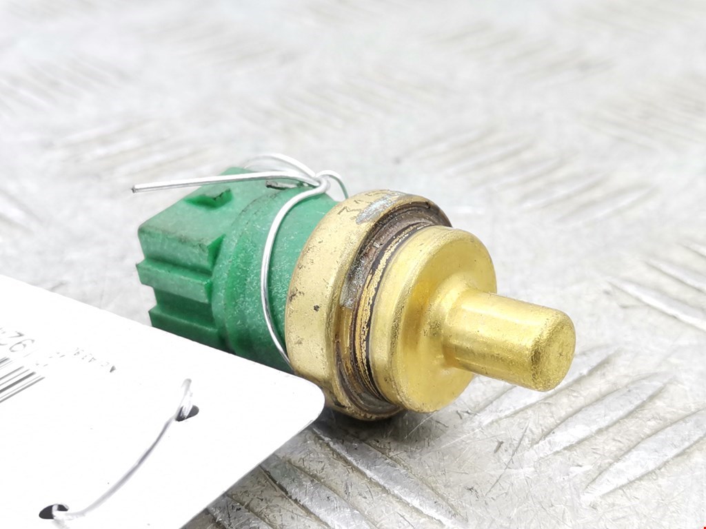 Датчик температуры (охлаждающей жидкости) AUDI A3 8L 1996-2003